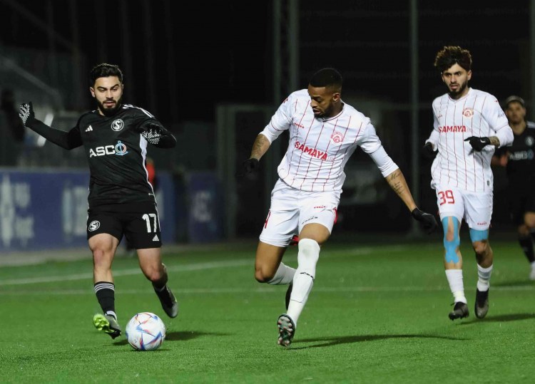 "Araz-Naxçıvan" "Səbail"ə, "Qarabağ" "Sabah"a qarşı - YENİLƏNİR