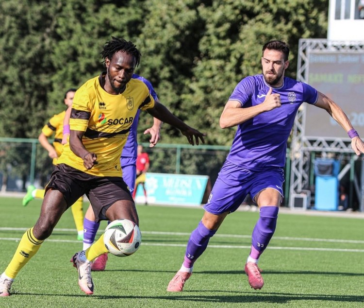 "Şamaxı" "Neftçi"yə, "Araz-Naxçıvan" "Sumqayıt"a qarşı - YENİLƏNİR