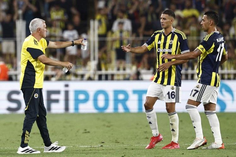 "Fənərbaxça" və "Beşiktaş"ın oyunları təxirə salındı