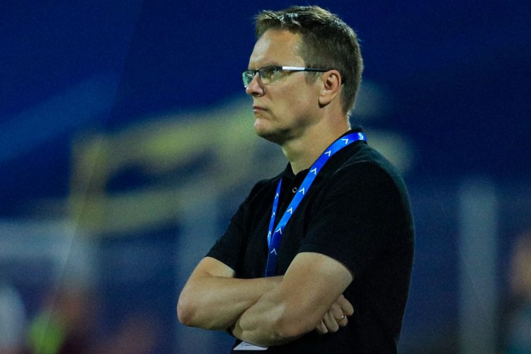 Valdas Dombrauskas: "Sabah risklər etməyə çalışacağıq"