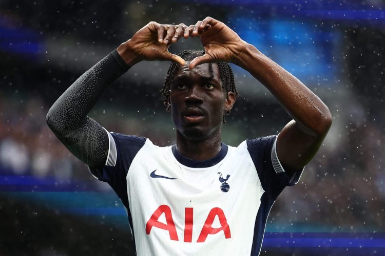 "Yuventus" "Tottenhem"in futbolçusunu transfer etmək istəyir