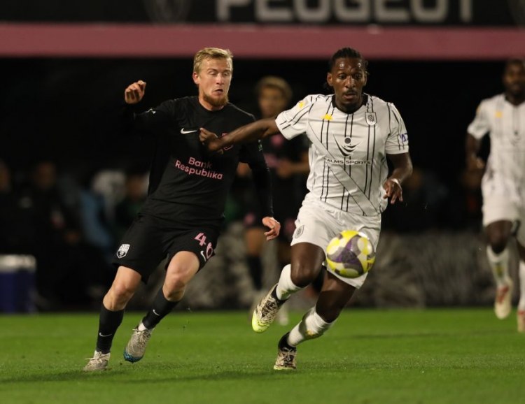 "Neftçi" ilə matçda zədələnən "Sabah"ın futbolçusunun durumu bəlli oldu