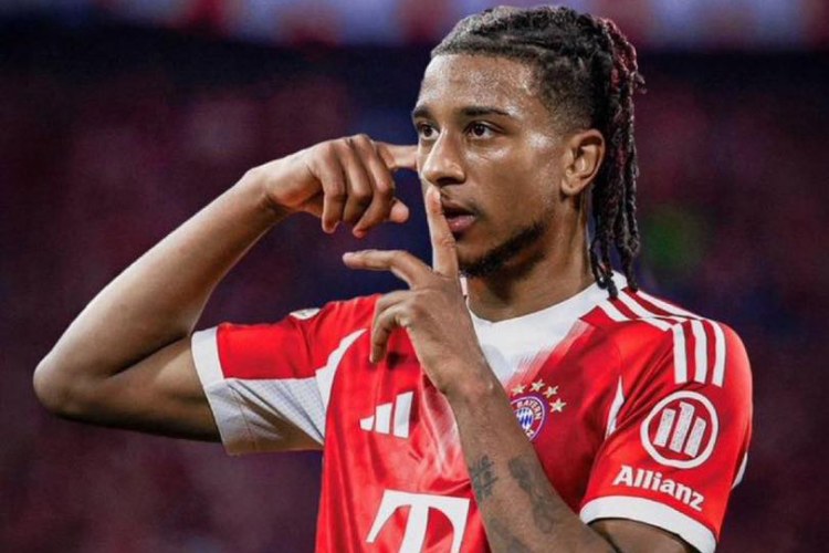 "Bavariya"nın futbolçusu hamını qabaqladı