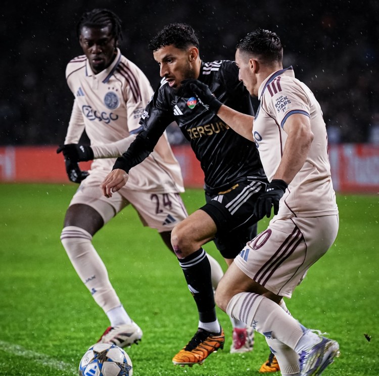 "Qarabağ" - "Ayaks" 2:4 - GENİŞ İCMAL