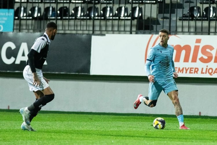 "Sumqayıt"ın futbolçusu 100-ə çatdı