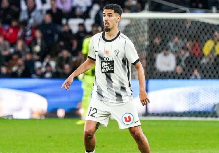 "Sabah" Fransa klubundan ayrılan futbolçu ilə anlaşdı