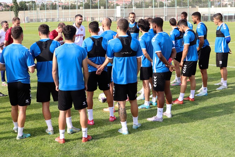 "Araz-Naxçıvan" "Trabzonspor"la qarşılaşacaq