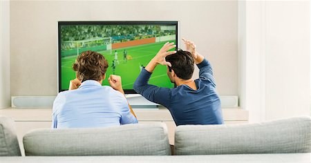 Günün canlı yayımlanacaq oyunları -    TV AFİŞA