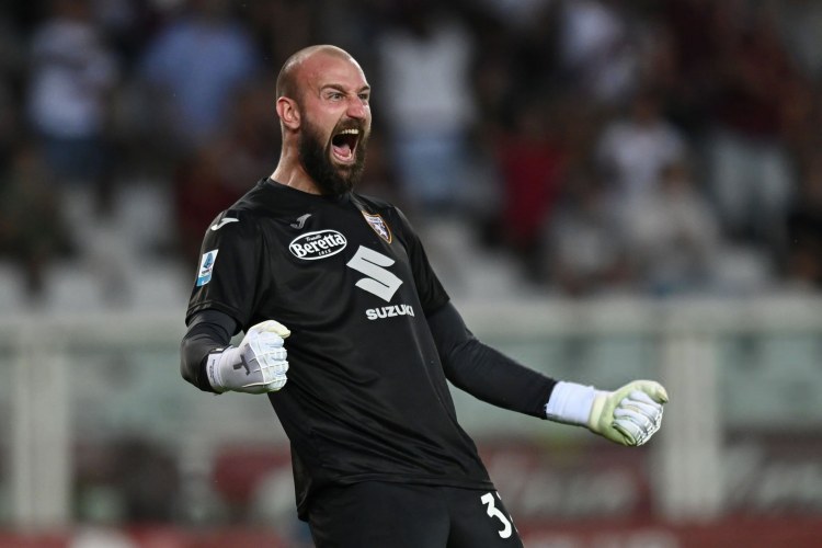 "Napoli" 21 milyon avroya qapıçı transfer edir