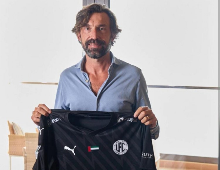 Pirlo BƏƏ klubuna baş məşqçi təyin edildi