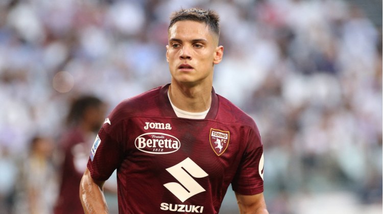 "Milan"dan 25 milyon avroluq transfer