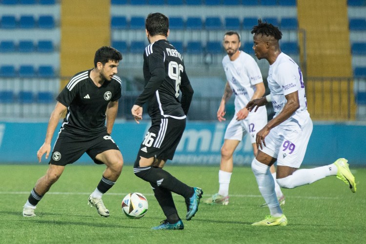 "Səbail"in futbolçusu "Şamaxı"ya keçəcək