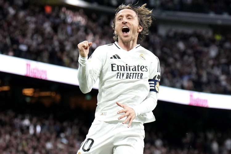 Luka Modriç "Milan"ın hədəfində