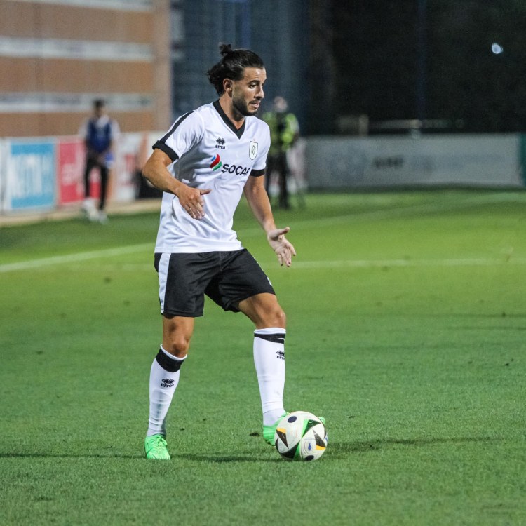 "Neftçi" daha iki futbolçusu ilə yollarını ayırdı    - RƏSMİ