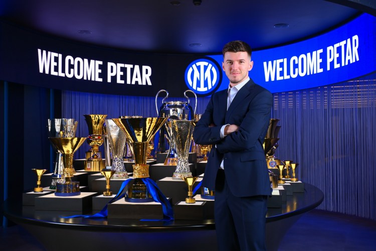 "İnter" 21 yaşlı futbolçunu heyətinə qatdı -    RƏSMİ