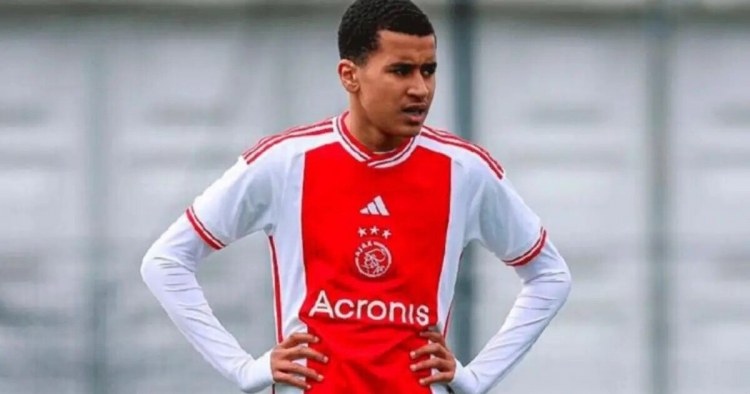 "Real" 16 yaşlı mərakeşli futbolçunu transfer etmək istəyir