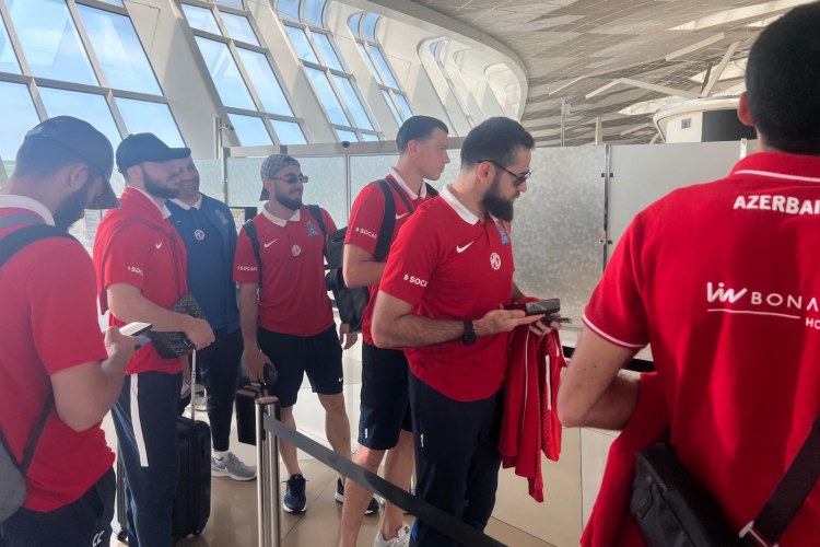 Millimiz Latviyaya yollandı -    FOTO