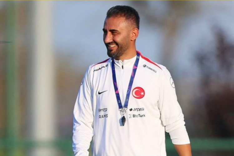 Arda Turanı əvəz edəcək baş məşqçi məlum oldu