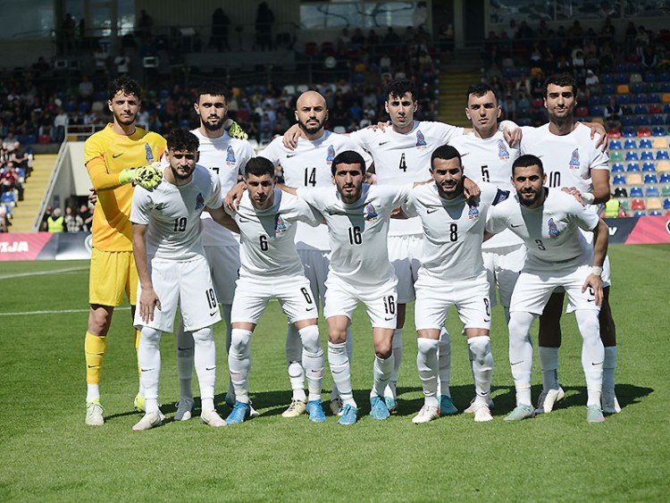 "Azərbaycan millisi Latviyanı rahat məğlub edə bilərdi, sadəcə futbolçularımızda alınmır"