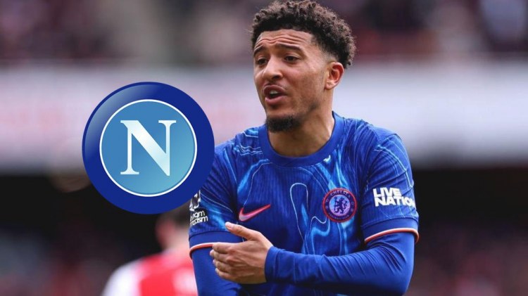 "Mançester Yunayted"in futbolçusu "Napoli"yə keçə bilər