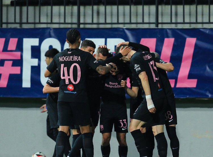"Sabah" bu gün "Rapid"lə qarşılaşacaq