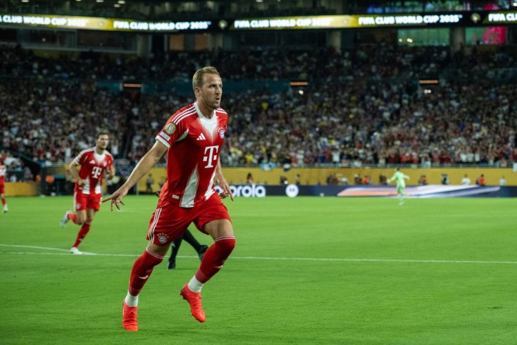 Klublararası dünya çempionatı: "Bavariya"  1/4 finalda PSJ-yə rəqib oldu