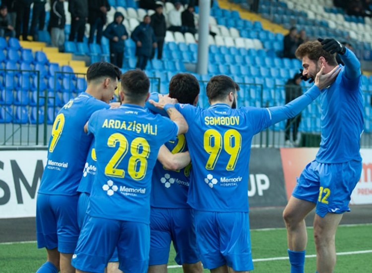 "Kəpəz" 3 futbolçu ilə yollarını ayırdı