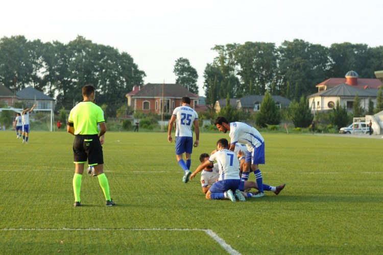 Autsayderlərin matçında səfər qələbəsi