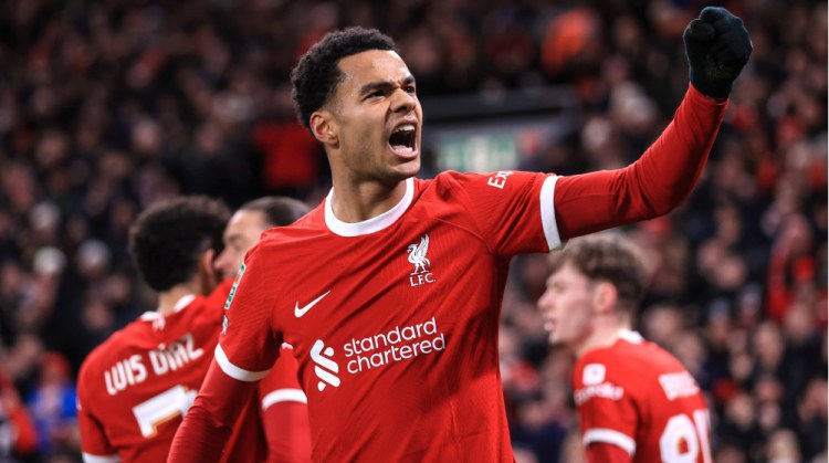 "Liverpul"un futbolçusu "Bavariya"ya keçə bilər