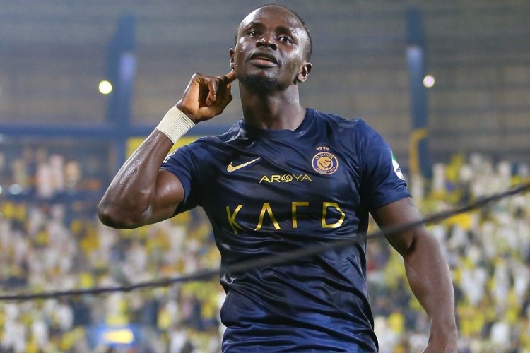 "Fənərbaxça" Maneni transfer etmək istəyir
