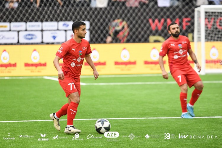 Millimiz dünya çempionatında finala yüksəldi