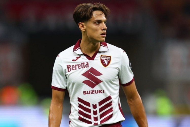 "Torino"nun kapitanı "Milan"a keçə bilər
