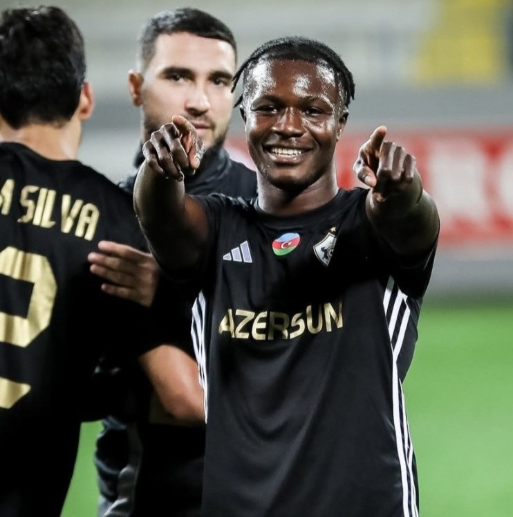 "Qurban Qurbanov ona da futbol oynamağı öyrətdi" -    Addai bu mövsüm daha yaxşı təsir bağışlayır