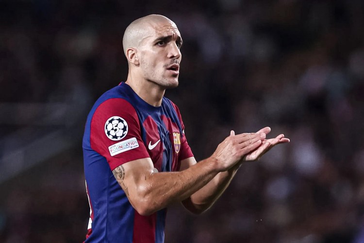 "Barselona"dan ayrılan futbolçu İngiltərəyə qayıdır