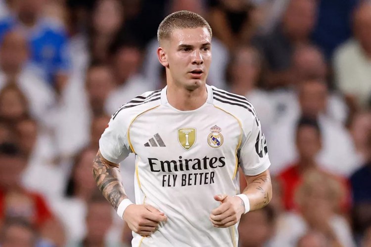 "Real"ın argentinalı futbolçusu sıradan çıxdı