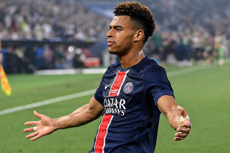 PSJ-nin futbolçusu Avropada ilin ən yaxşısı seçildi