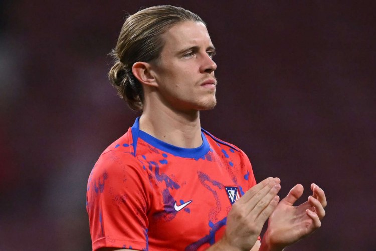 "Mançester Yunayted" rəsmiləri İngiltərə millisinin üzvü ilə görüşdü