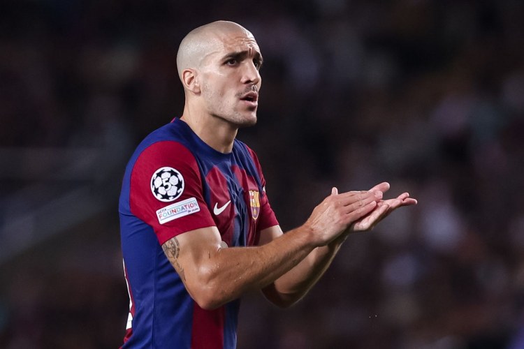 "Barselona" 33 yaşlı futbolçu ilə yollarını ayırdı -    RƏSMİ