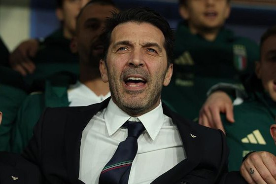 İtaliyada növbəti istefa -    Buffon da getdi