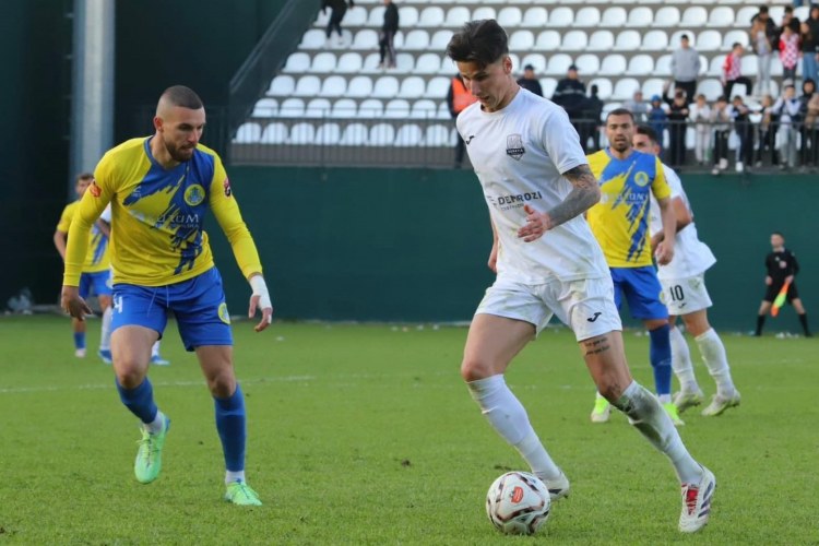 Azərbaycanlı futbolçunun komandası növbəti qələbəsini qazandı