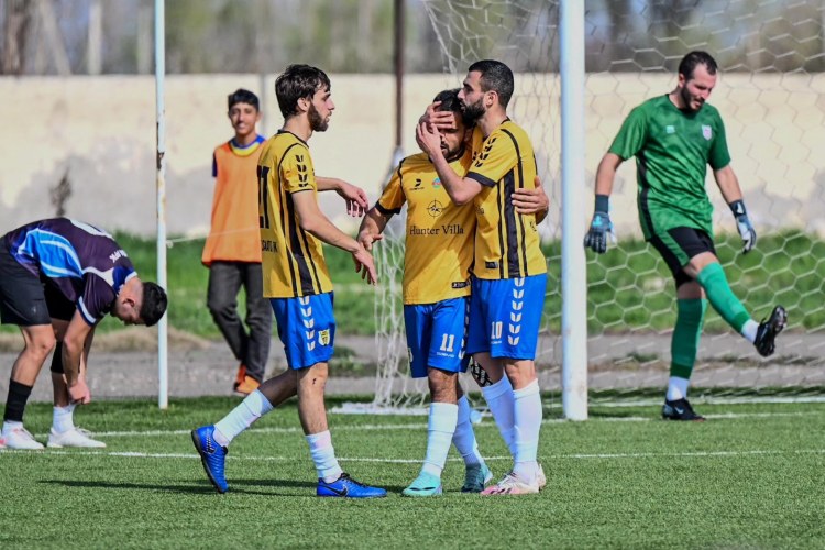 II Liqa matçında 8 qol