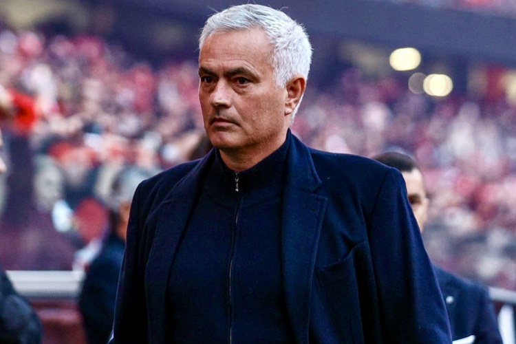 "Meydanda görmək istəmədiyim bəzi oyunçularım var" -    Mourinyo