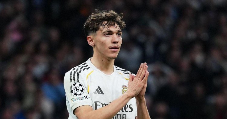 "Real"ın 18 yaşlı futbolçusu Raulu geridə qoydu -    1/4 final matçında