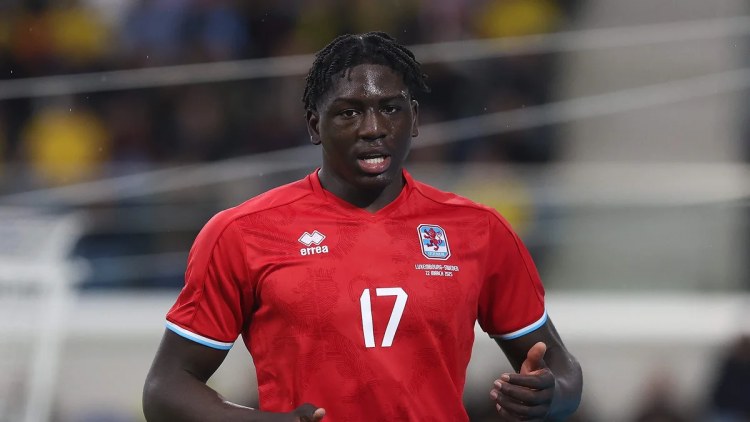 Premyer Liqa klubu 16 yaşlı futbolçu üçün 12 milyon avro ödəyəcək