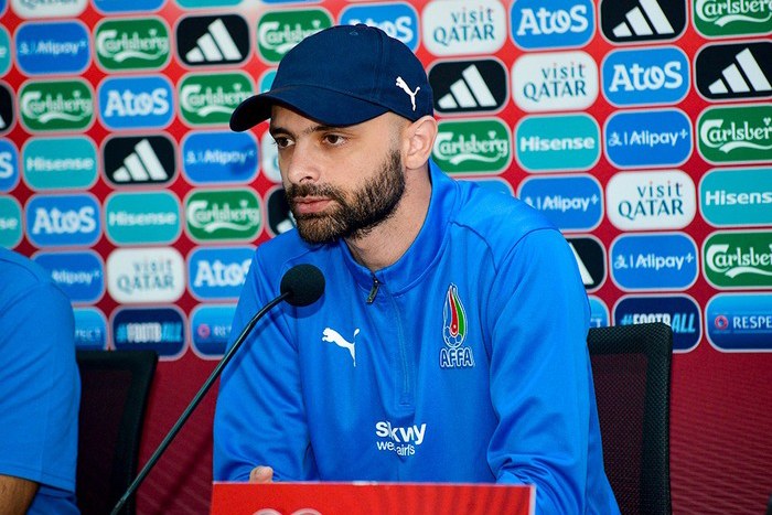 Millimizin baş məşqçisinin brifinqi olacaq