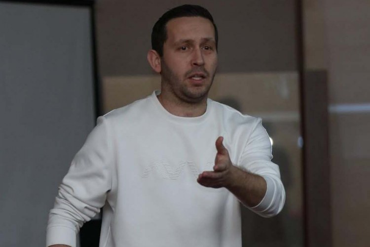 "Qarabağ"ın futbolçuları üçün seminar keçirildi -    FOTOLAR