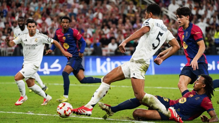 "Barselona" "Real"ı məğlub edərək İspaniya Superkubokunun sahibi oldu