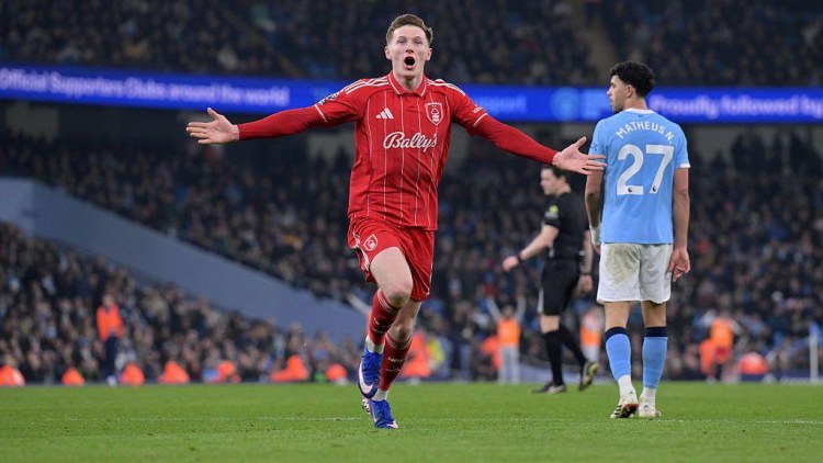 "Mançester Siti" evdə bərabərə qaldı