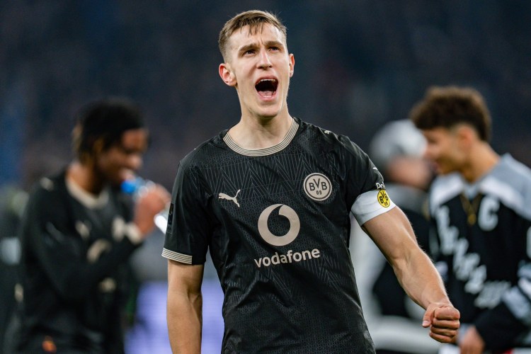 "Borussiya"da ən çox qazanan futbolçu olacaq