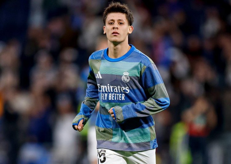 "Liverpul" Ardaya yüksək məbləğdə maaş təklif etdi